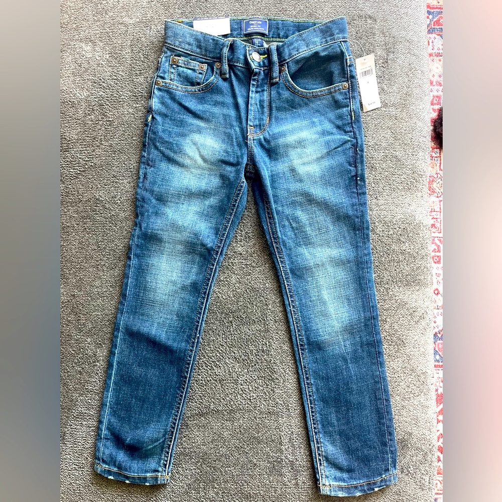 NWT GAP Skinny Fit Jeans